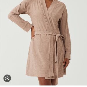 OUTDOOR VOICES
Cloudknit Robe In Mocha